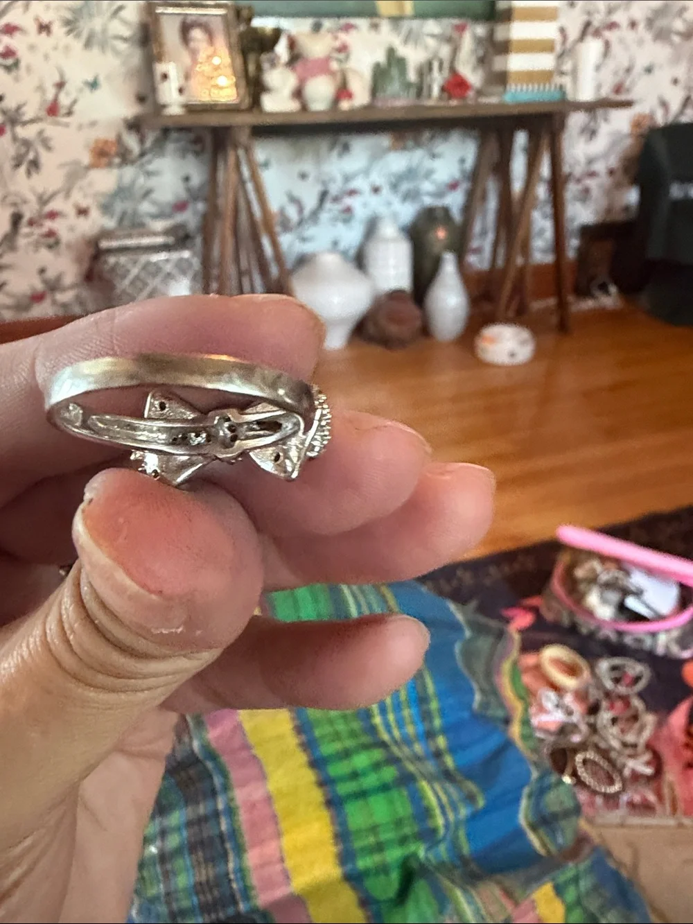 Delicate Silver Pave Bow Ring Size 8
